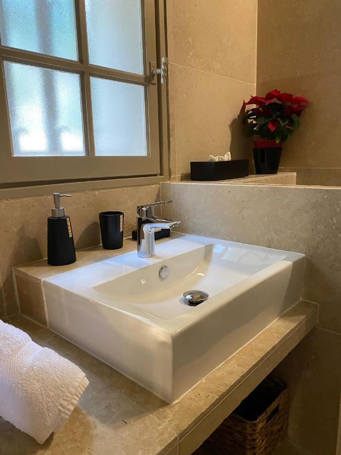 Bed and Breakfast La Bastide Du Beausset-Vieux Le Beausset Esterno foto